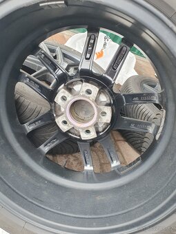 Alu kola 5x112 r17 7,5j et45 zimni pneu 225/50/17 - 8