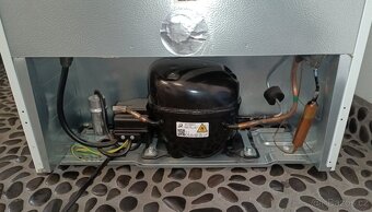 Mrazák Gorenje F39EPW4 - 8