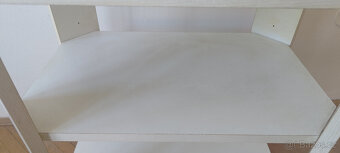 Bílý televizní stolek - 8