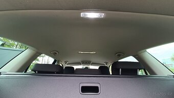 VW GOLF 6 1,6 TDI COMBI - 8