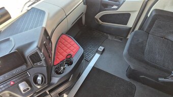 MERCEDES-BENZ ACTROS 1842 - 8