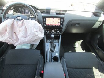 Škoda Octavia III RS 2.0TDi DSG Navi Full Led tažné 2018 - 8