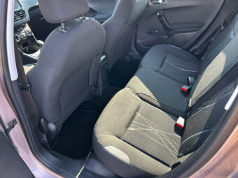 Peugeot 208 1.6 HDi 68kW 2012 KLIMA - 8