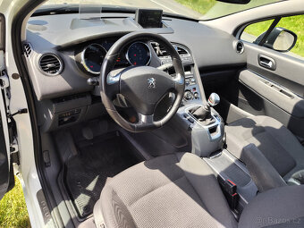 Prodám Peugeot 5008, 2.0 HDI, 110 kW, reg. 12/2016 - 8