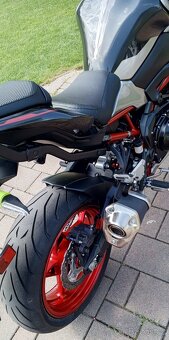 Kawasaki z900 - 8