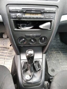 Škoda Octavia II combi 1,6 MPI 2005 - 8