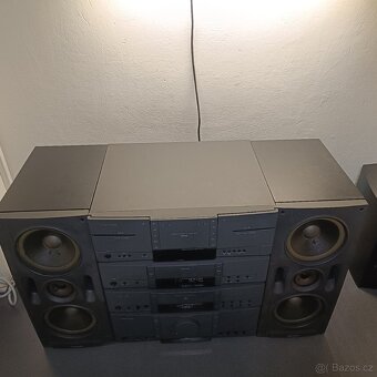 GRUNDIG 210 - 8