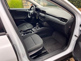 Ford Focus Combi benzin 92kW 2019 ČR Nové rozvody - 8