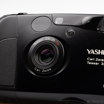 Yashica T4, jako nový - 8
