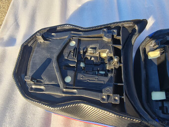 BMW R 1200 GS - Sedlo řidiče a spolujezdce - 8