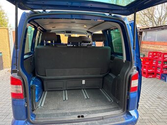 Prodám VW Multivan T5, 2.5TDi 96KW, rok 2008 - 8