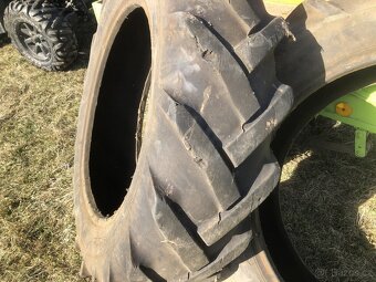 Pneu 12,4/11-28 - 8