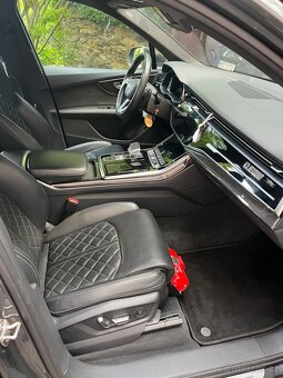 Audi SQ7 keramik,7mist ,B&Q ,top vybava - 8