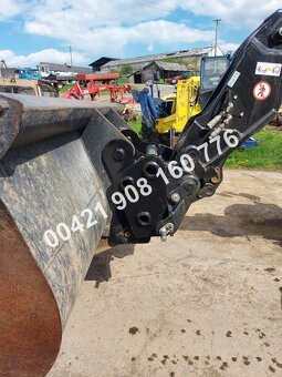 Prodám lžíci Manitou teleskop, paletové vidle, míchačka… - 8