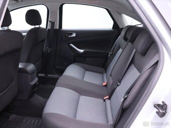 Ford Mondeo 2,0 TDCi 103 kW Trend (2008) - 8