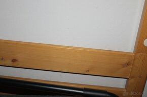 rozkládací patrová postel, horní spaní z masivu FIJA V - 8