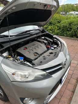 Toyota Verso 1.8 benzin r.v. 05/2013 - 8