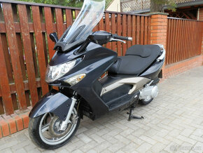 Kymco Xciting 250 i.e - 8