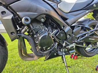 Suzuki GSR 600 (2009) s ABS 35kw/A2 - 8