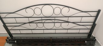 MANŽELSKÁ POSTEL 180 X 200 CM - 8