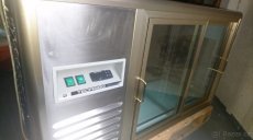 Cukrářská vitrína Orizont 200 Q - 8