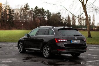 ŠKODA SUPERB  L&K  MAX VÝBAVA - 8