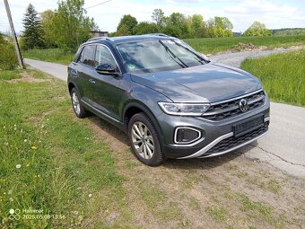 VW T-ROC 2024r 1,5 TSI DSG - 8