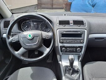 Škoda octavia 2 combi 1.4 TSI - 8