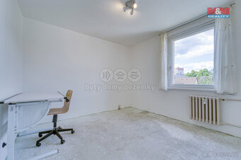 Prodej bytu 3+1, 67 m², Plzeň, ul. Komenského - 8