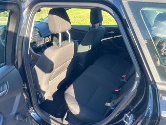 Ford Focus 1.6i 92kw - 8