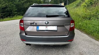Škoda Superb Scout 4x4 2.0 TDI 103 KW - 8
