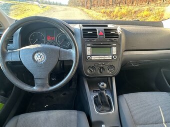Volkswagen Golf V 1.9 TDI Variant - 8