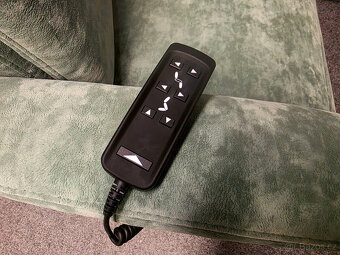 Nové relax křeslo Himolla 7727 Easy Swing mentol - 8