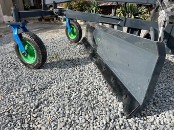 grejdr noví na smykový nakladač ovládání elektrické 12 v - 8