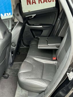 Volvo XC60 D5 2,4 nafta 4x4 - 8
