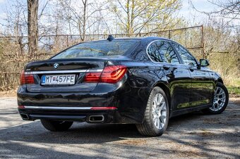 BMW 750d xDrive | 2017 | servis, výborný stav - 8