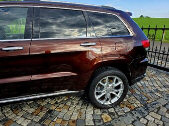 Jeep Grand Cherokee wk2 summit 3.0 V6 - 8