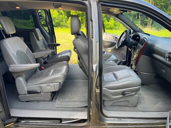 CHRYSLER GRAND VOYAGER 2,8 crd AUTOMAT - 8