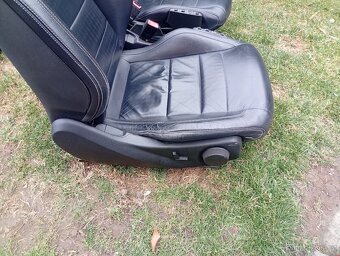 MERCEDES BENZ E COUPE C207 RV 2010 SEDAČKY ČERNÁ KŮŽE PĚKNÉ - 8
