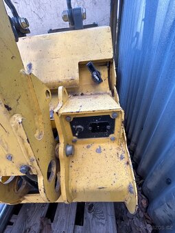 VIBRAČNÍ DESKA BOMAG BPR 45/55 335kg - 8