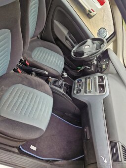 Fiat Punto - 8