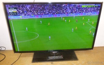 LED televize 93cm SAMSUNG, 37 palců, nemá DVBT2 - 8