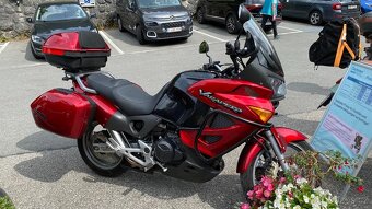Honda XL 1000V Varadero / 3x kufry, snížená, super stav - 8