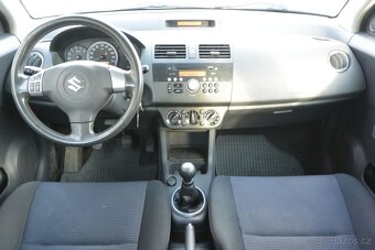 PRODÁM Suzuki Swift 1.3i16v 4x4 - 8