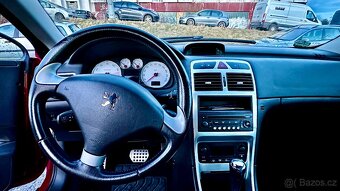 Peugeot 307 CC 2.0 103 kW - 8