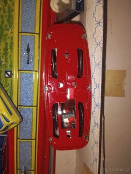 Kovová Autodráha - 8