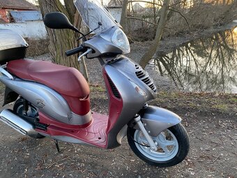 Honda Ps 125 i.e - 8