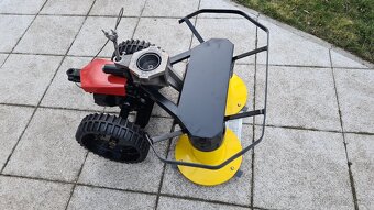 Tera, Vari, Jikov - dvoububnová sekačka BDR 700 - 8
