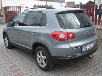 VOLKSWAGEN TIGUAN 2.0 TDI 4 x 4,SERVISKA,NOVÁ STK - 8