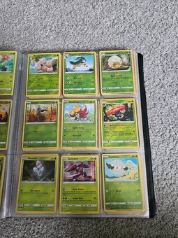 Album plne pokemon karet - 8